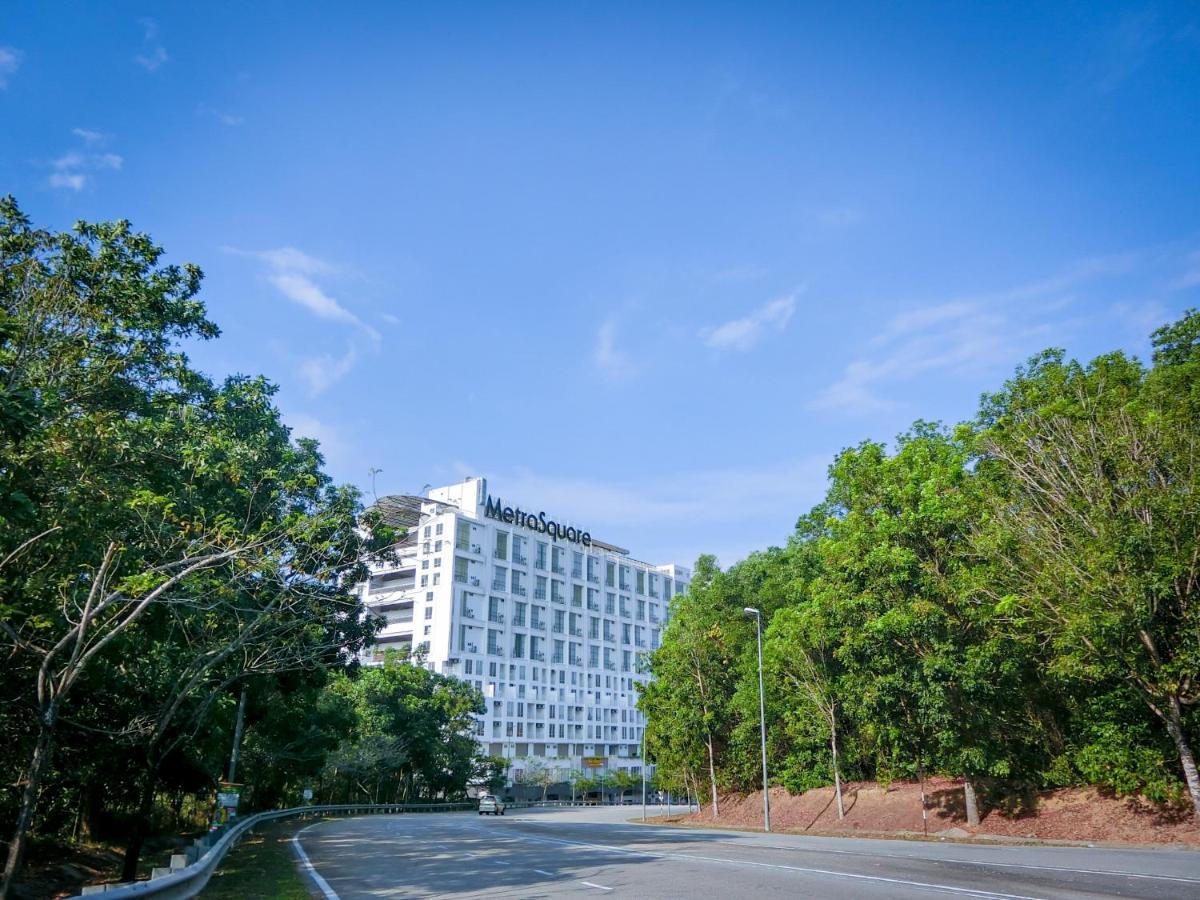 Gloria Swiss Apartment Melaka アイヤー・ケロ エクステリア 写真